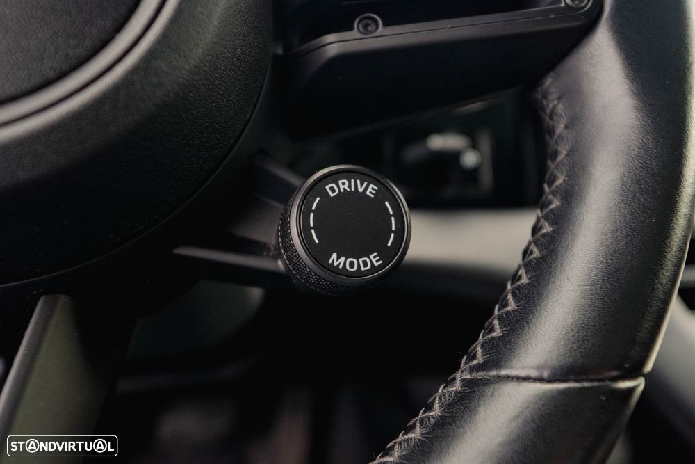 Porsche Taycan Cross Turismo 4 - 24