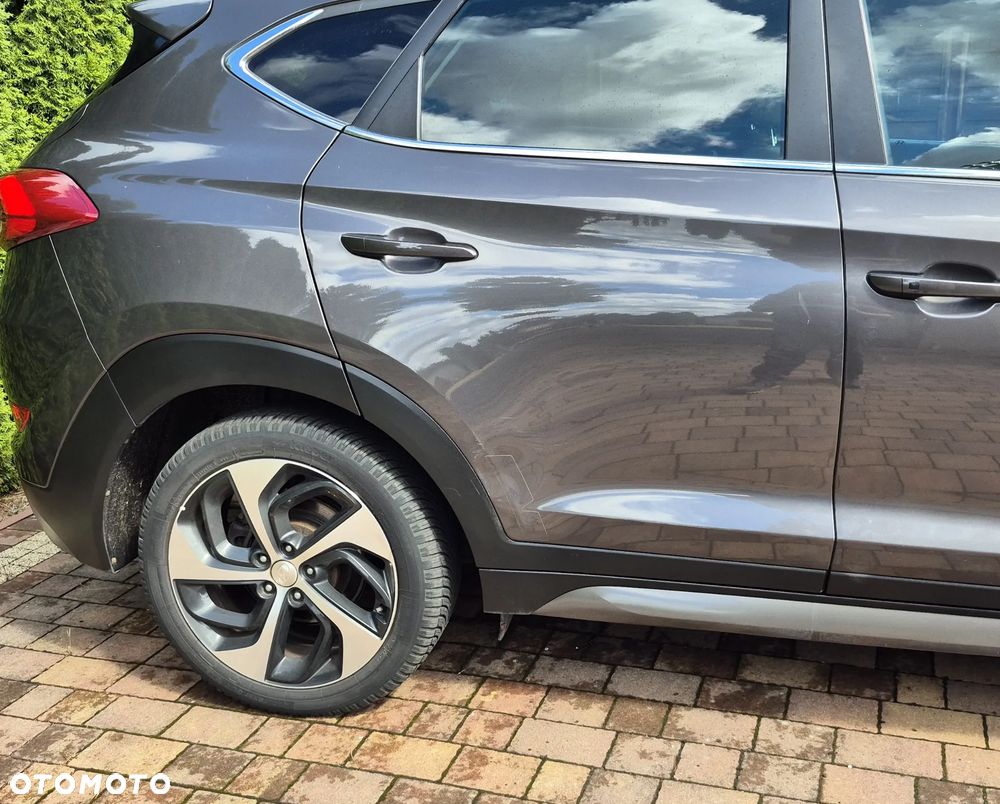 Hyundai Tucson 1.7 CRDI BlueDrive Comfort 2WD - 10
