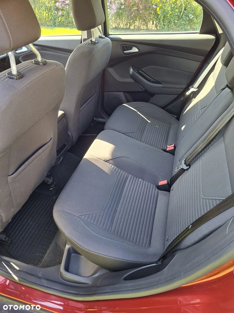 Ford Focus 1.5 EcoBoost Titanium ASS - 8