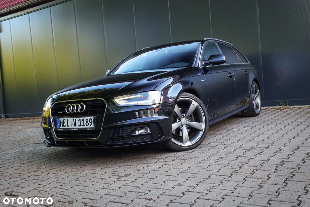 Audi A4 Avant 2.0 TDI DPF clean diesel quattro S line Sportpaket - 1