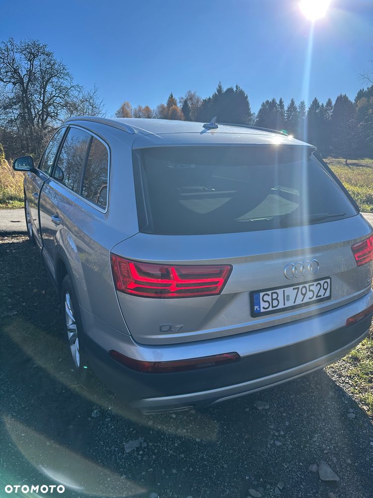 Audi Q7 - 3