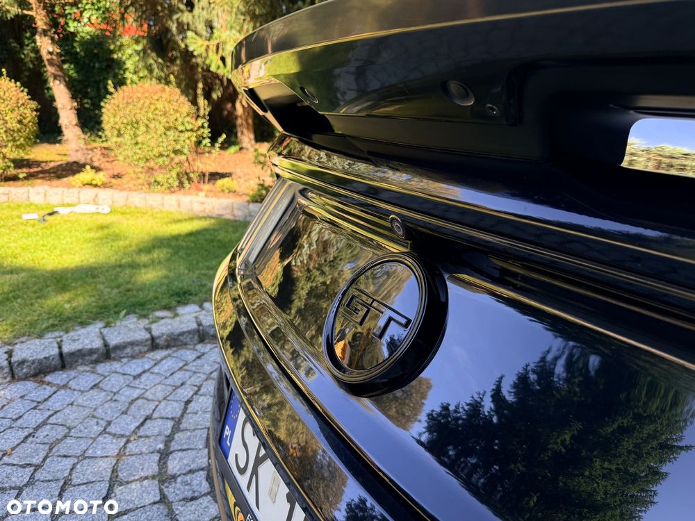 Ford Mustang 5.0 V8 GT - 34