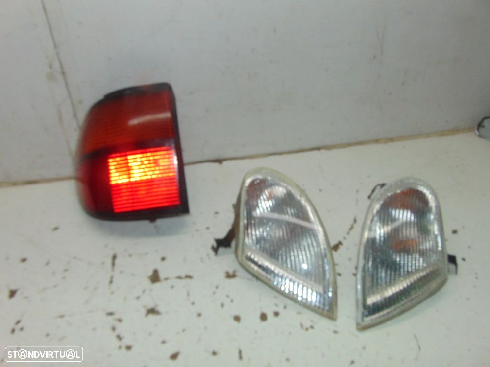 VW Sharan farolim/piscas frente - 1