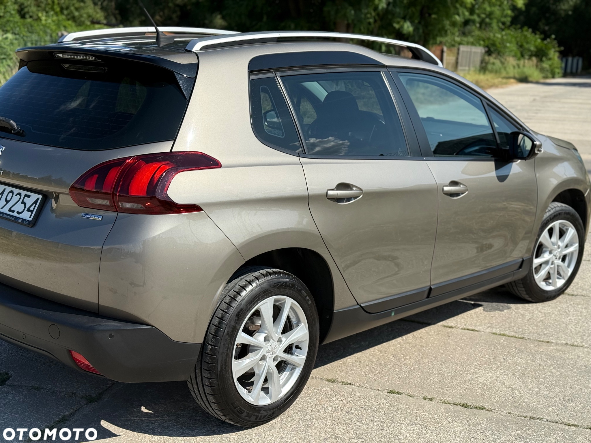 Peugeot 2008 1.2 Pure Tech Active S&S - 16