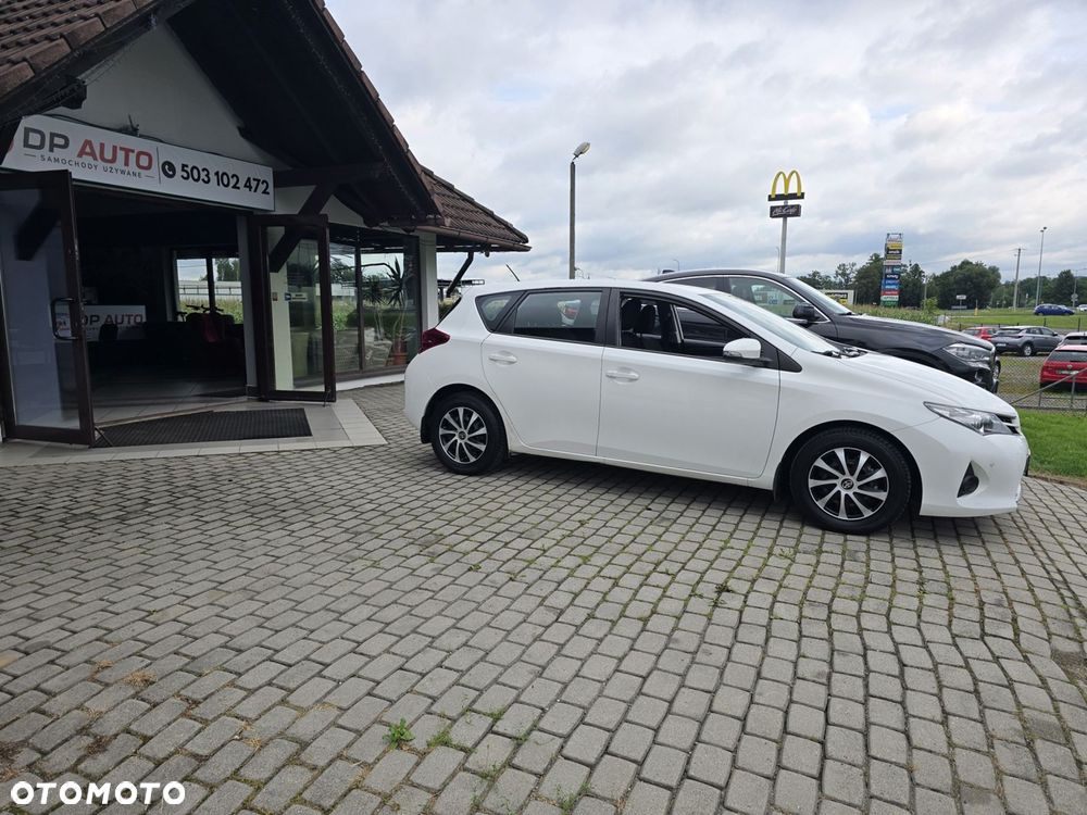 Toyota Auris - 7