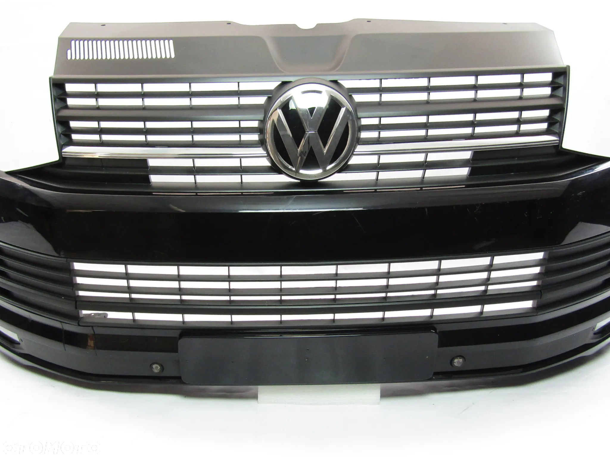 Zderzak przedni VW T6 Multivan / Caravelle Sprysk. / Pdc-4 Lakier LC9X - 7