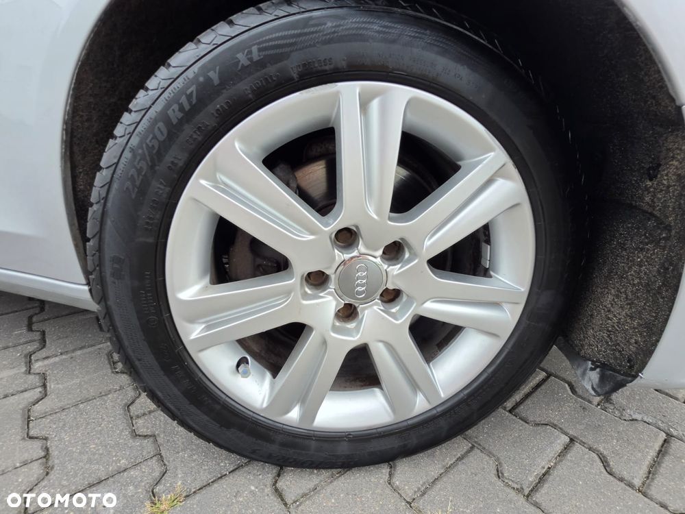 Audi A4 Avant 2.0 TFSI Ambition - 12
