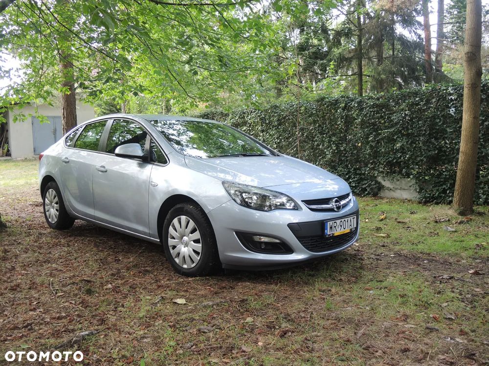 Opel Astra - 16