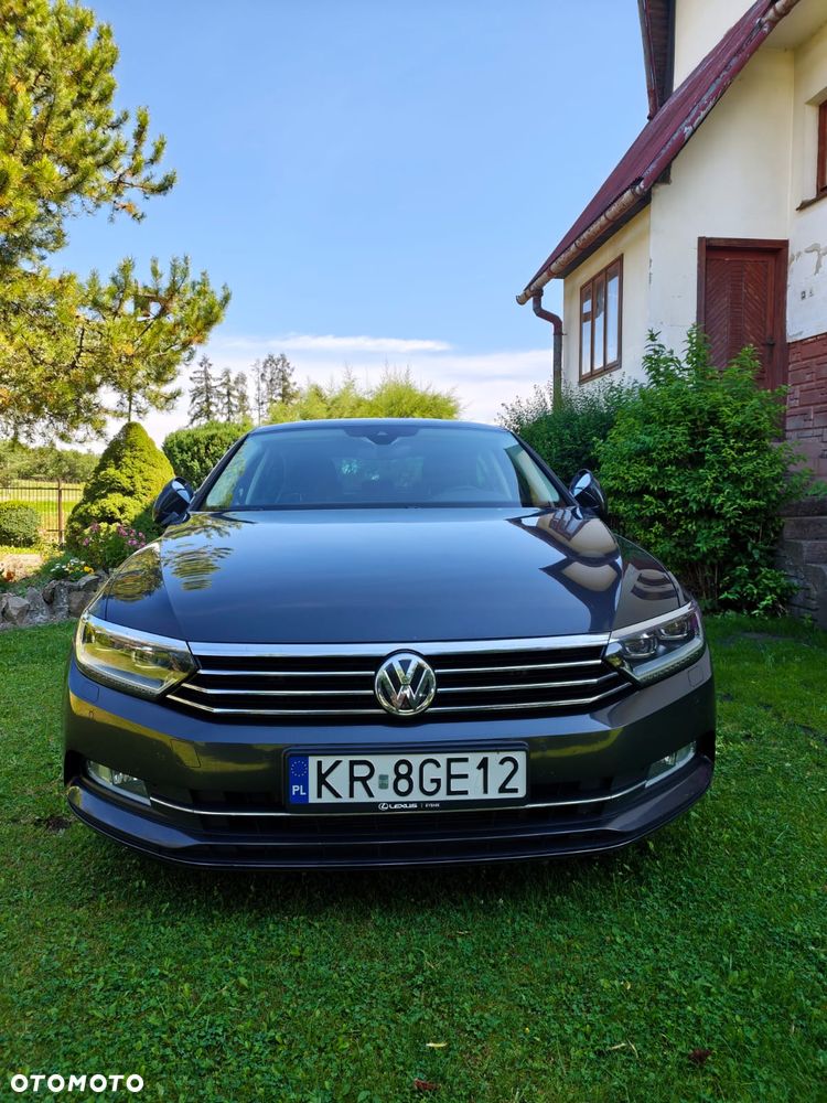Volkswagen Passat - 6