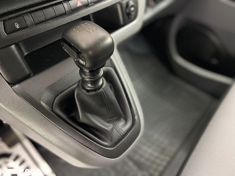 Opel Vivaro 1.5 D M Selection - 23