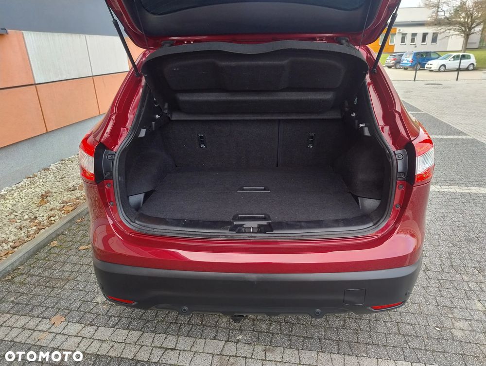 Nissan Qashqai 1.2 DIG-T TEKNA+ - 22