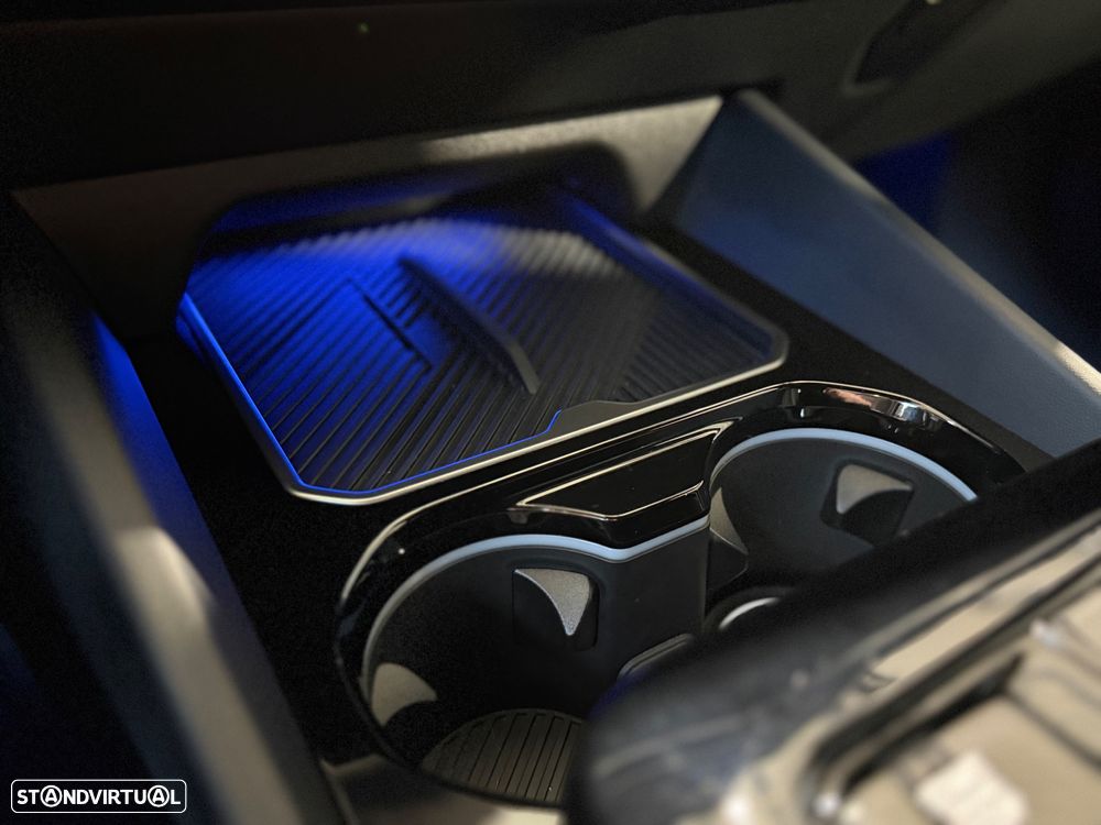 BMW 530 e Pack Desportivo M - 38