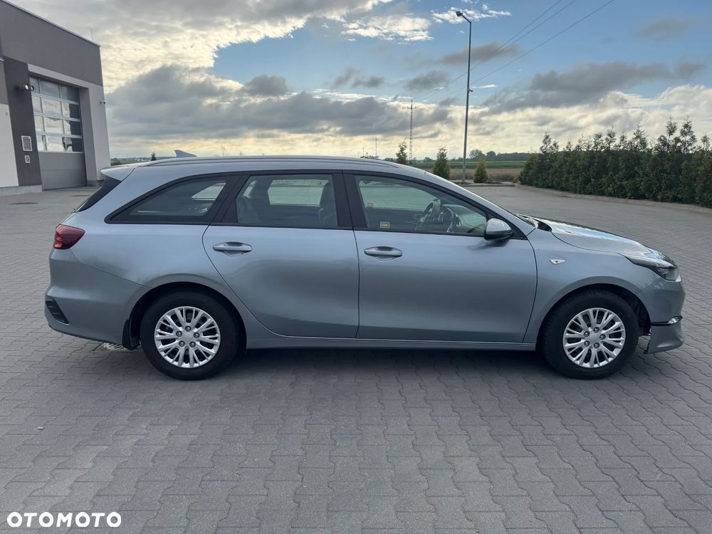Kia Ceed 1.5 T-GDI M - 7