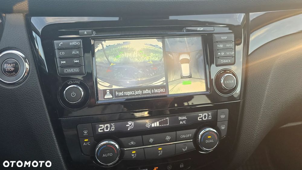 Nissan Qashqai 1.2 DIG-T N-Connecta EU6 - 10