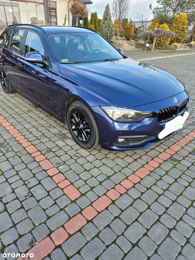 BMW Seria 3 318d - 4