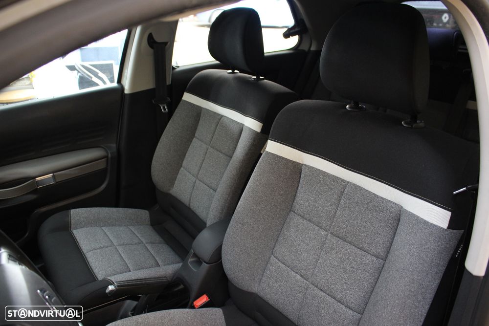 Citroën C4 Cactus 1.2 PureTech Shine - 31