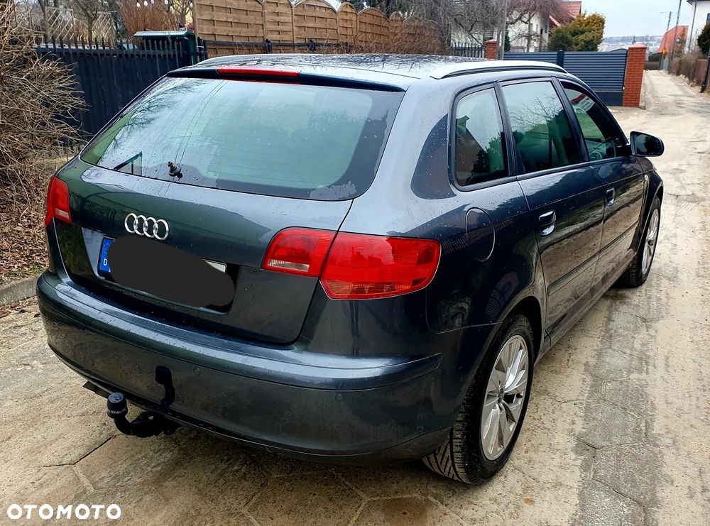 Audi A3 Sportback 2.0 TDI Attraction - 3