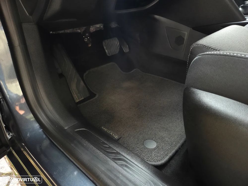 Renault Mégane Sport Tourer 1.6 E-Tech Plug-In Zen - 10