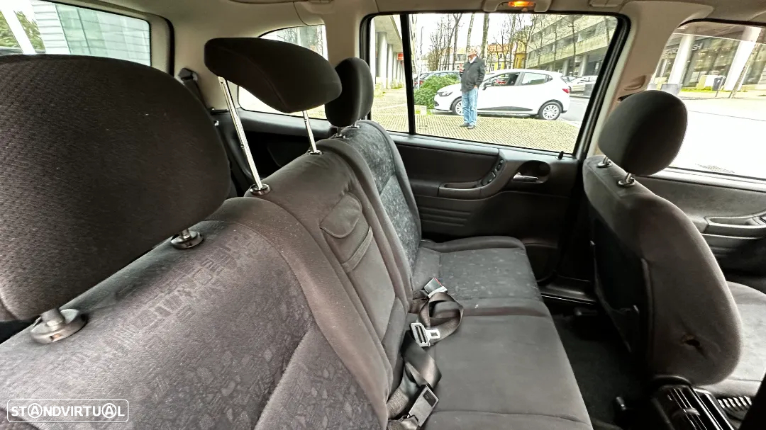 Opel Zafira - 21