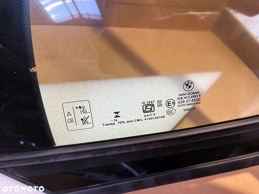 Szyba drzwi tył prawy BMW X5 G05 51357428712 742871215 2024R - 2