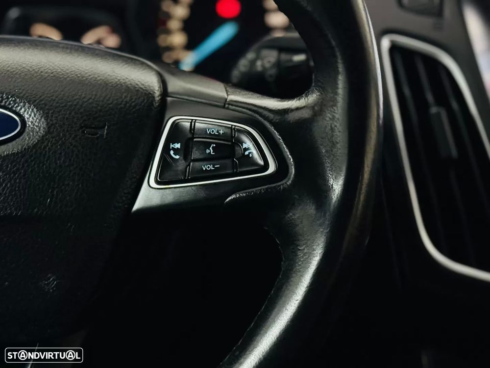 Ford Focus 1.5 TDCi Titanium - 28