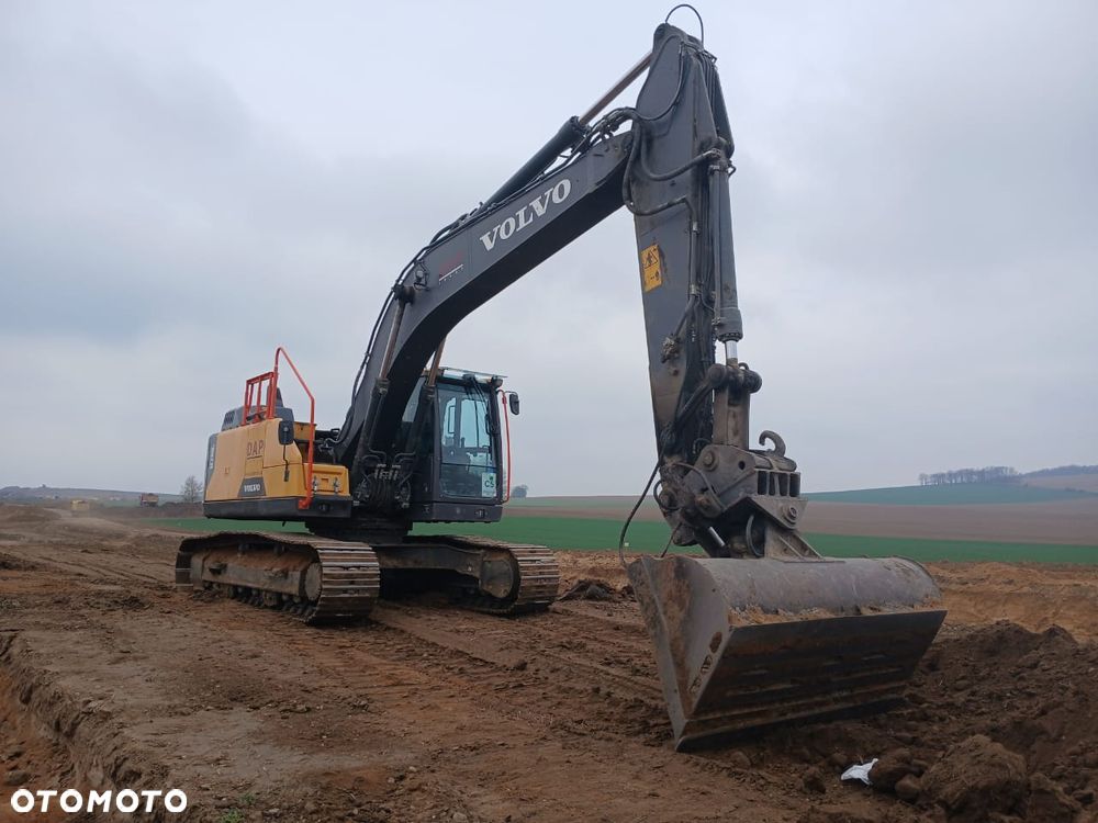 Volvo EC220EL - 1