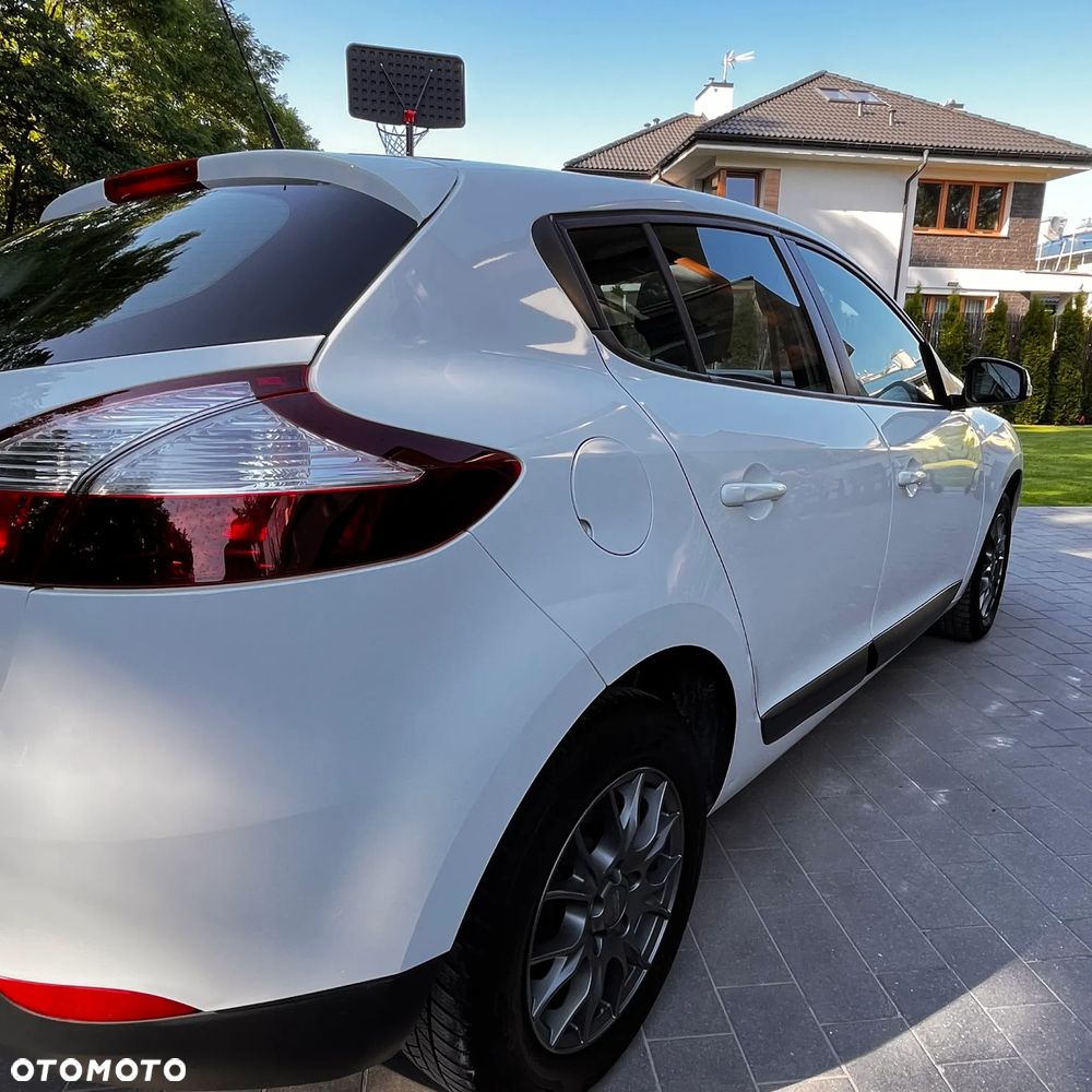 Renault Megane 1.6 16V 110 Authentique - 5