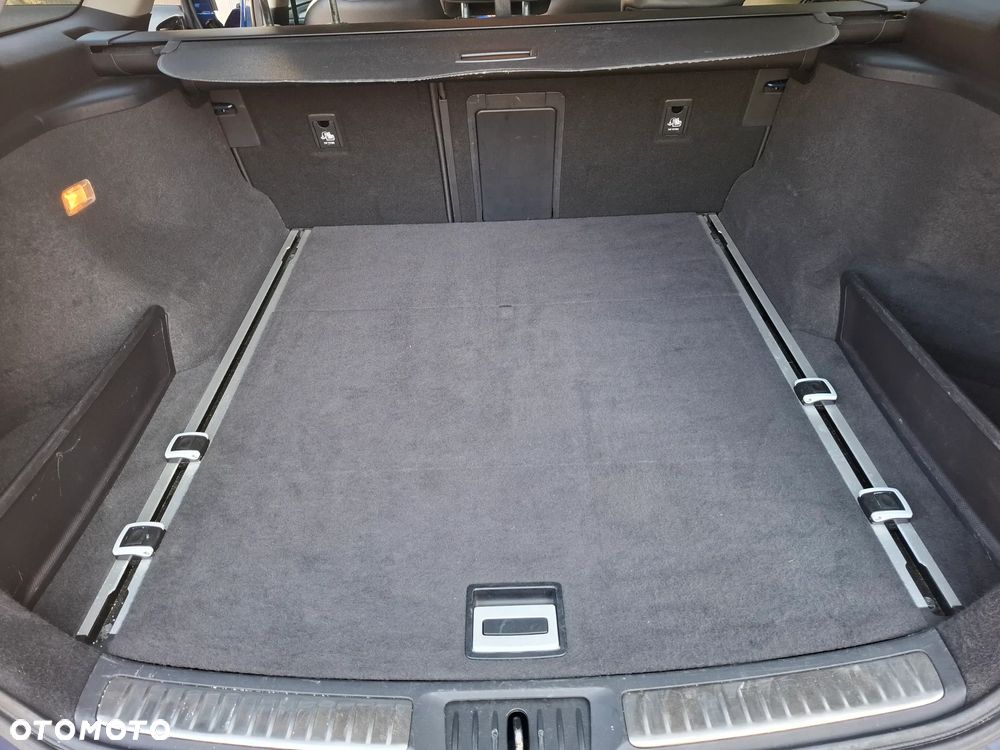 Toyota Avensis 2.0 D-4D Prestige - 8