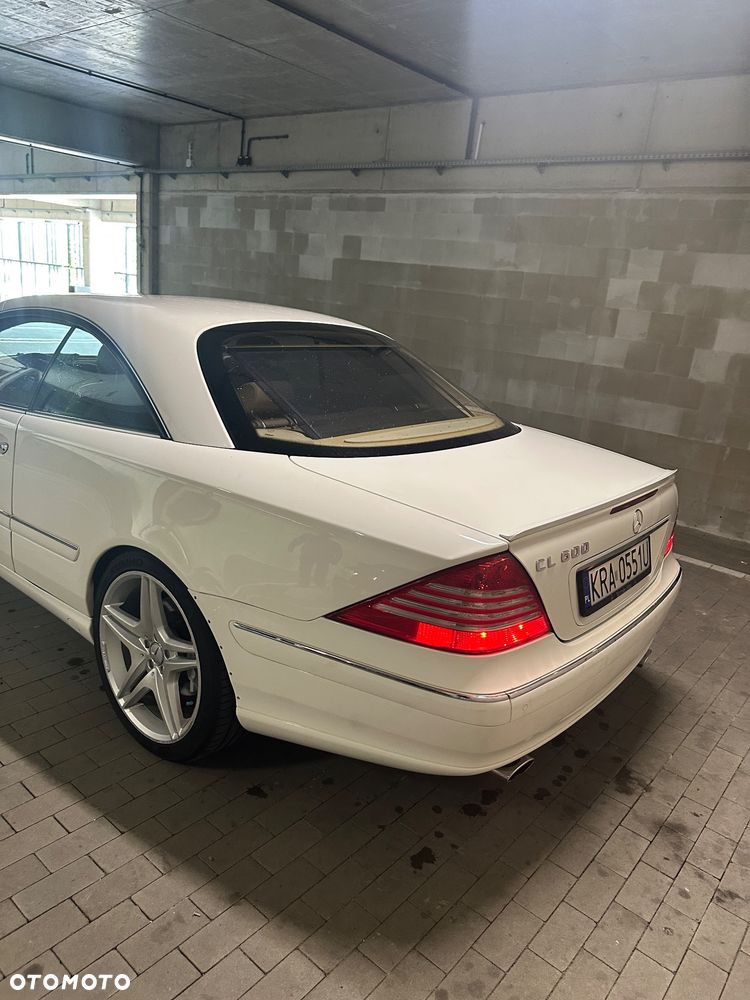 Mercedes-Benz CL 600 - 4