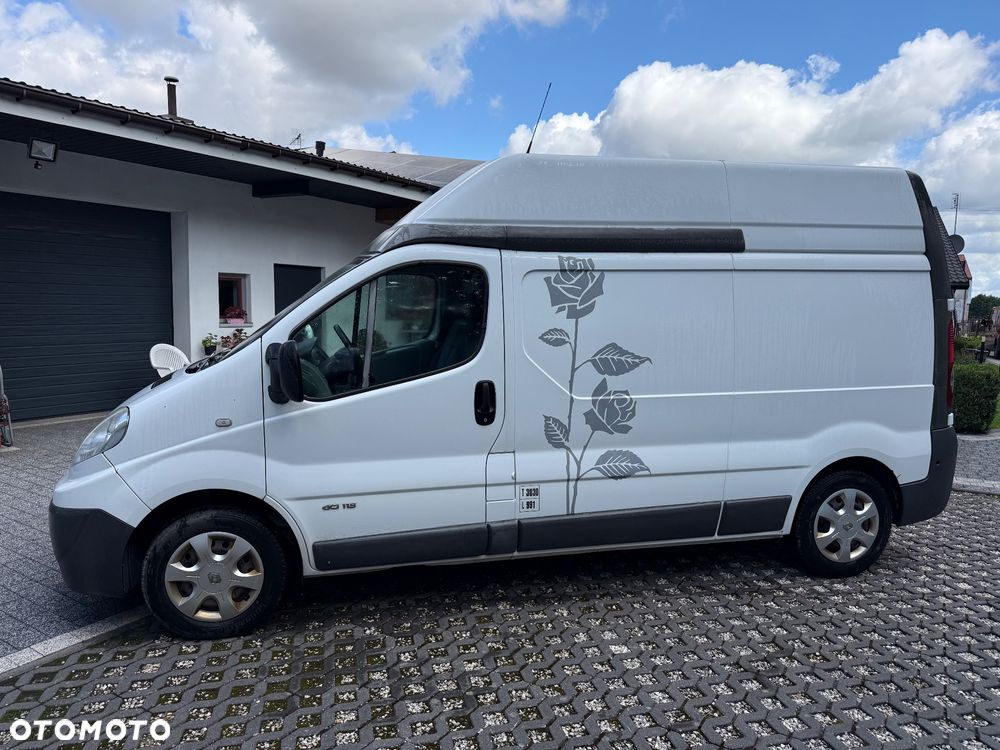 Renault Trafic - 11