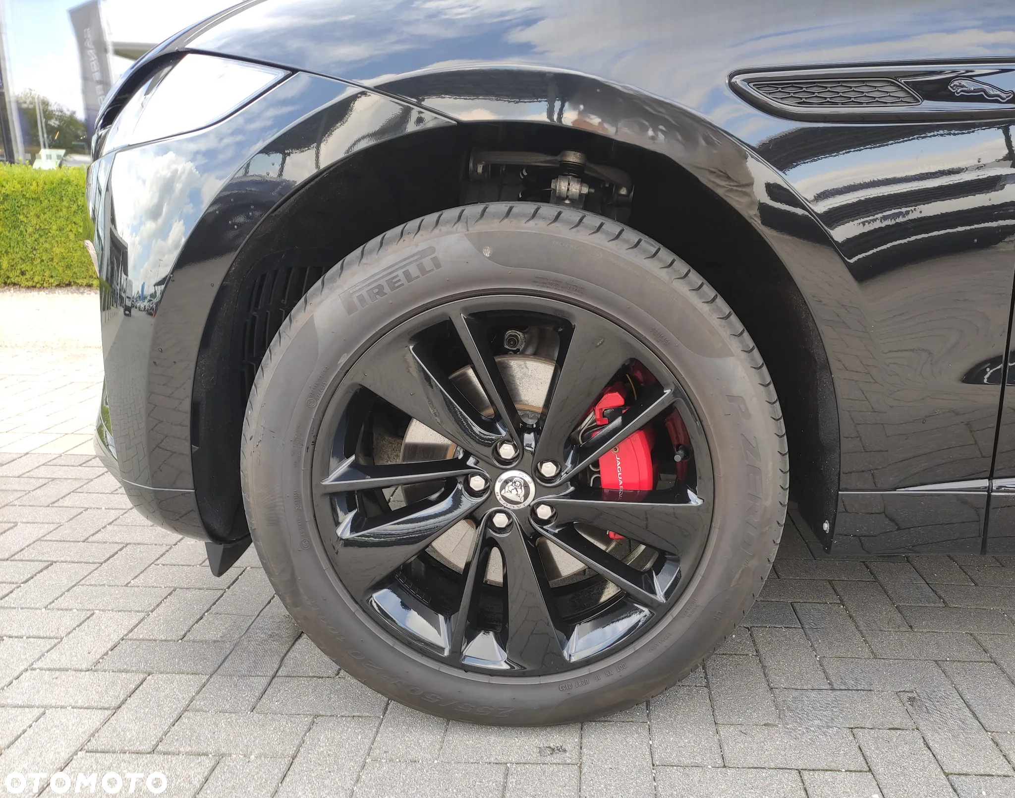 Jaguar F-Pace - 20