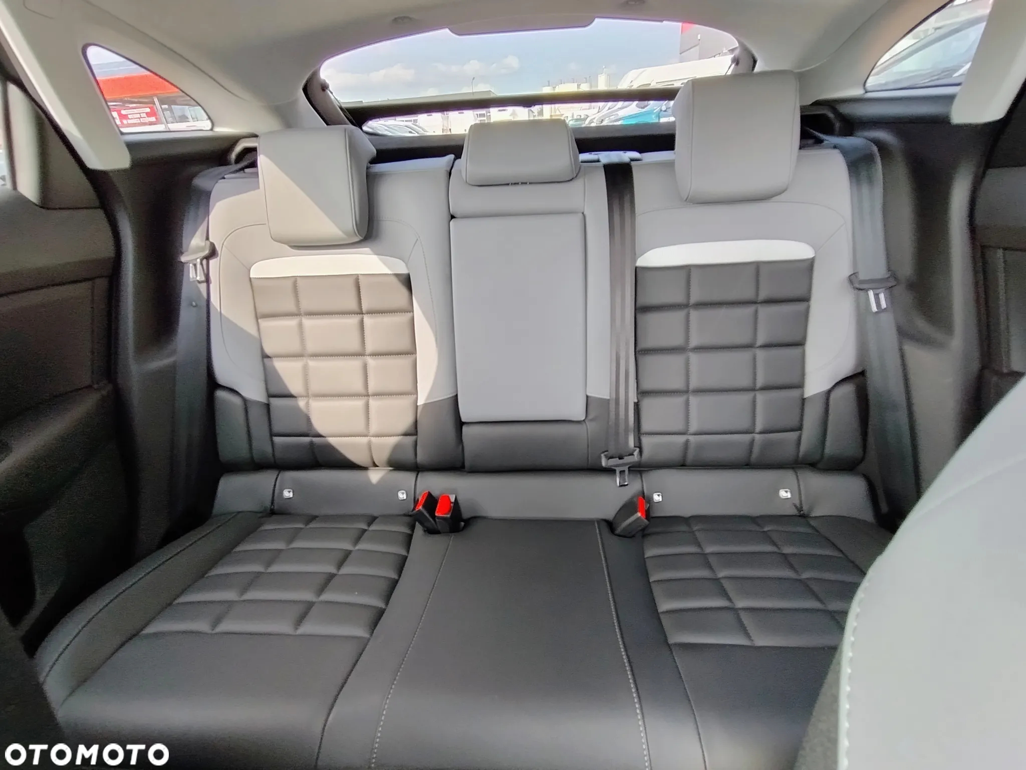 Citroën C4 1.2 mHEV Max eDCT6 - 25