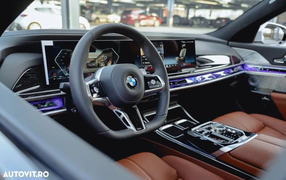 BMW Seria 7 740d xDrive MHEV - 17