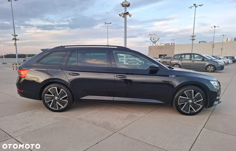Skoda Superb 2.0 TDI SCR Sportline DSG - 13