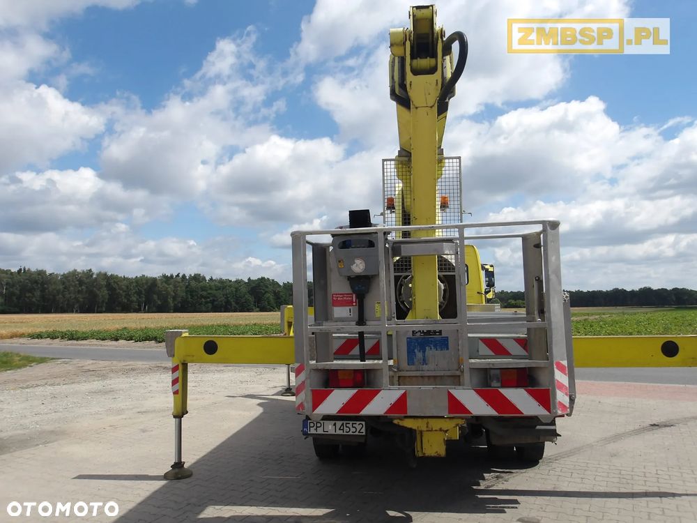 Mercedes-Benz Wumag WT230 - 5