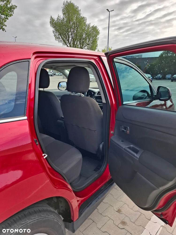 Mitsubishi ASX 1.6 Invite - 12