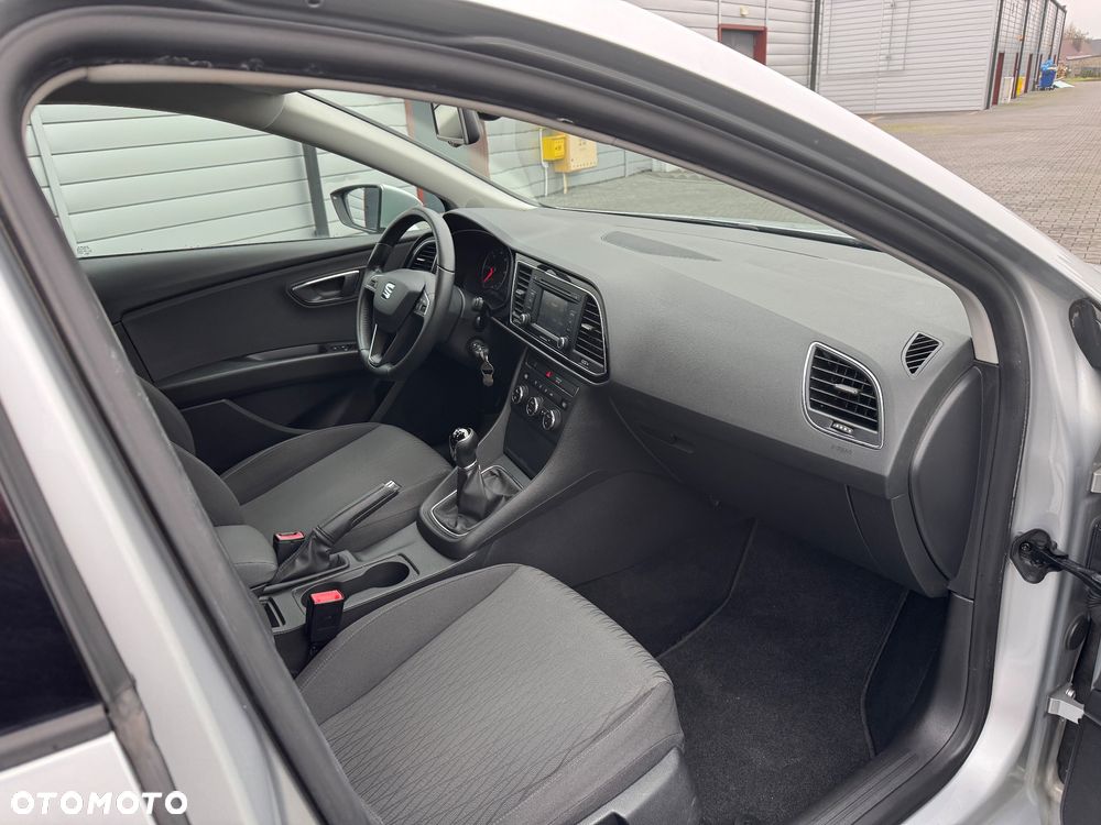 Seat Leon 2.0 TDI DPF Style - 29