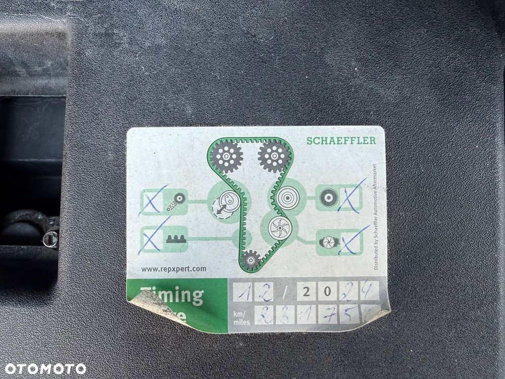 Ford Focus 1.6 EcoBoost Titanium - 23