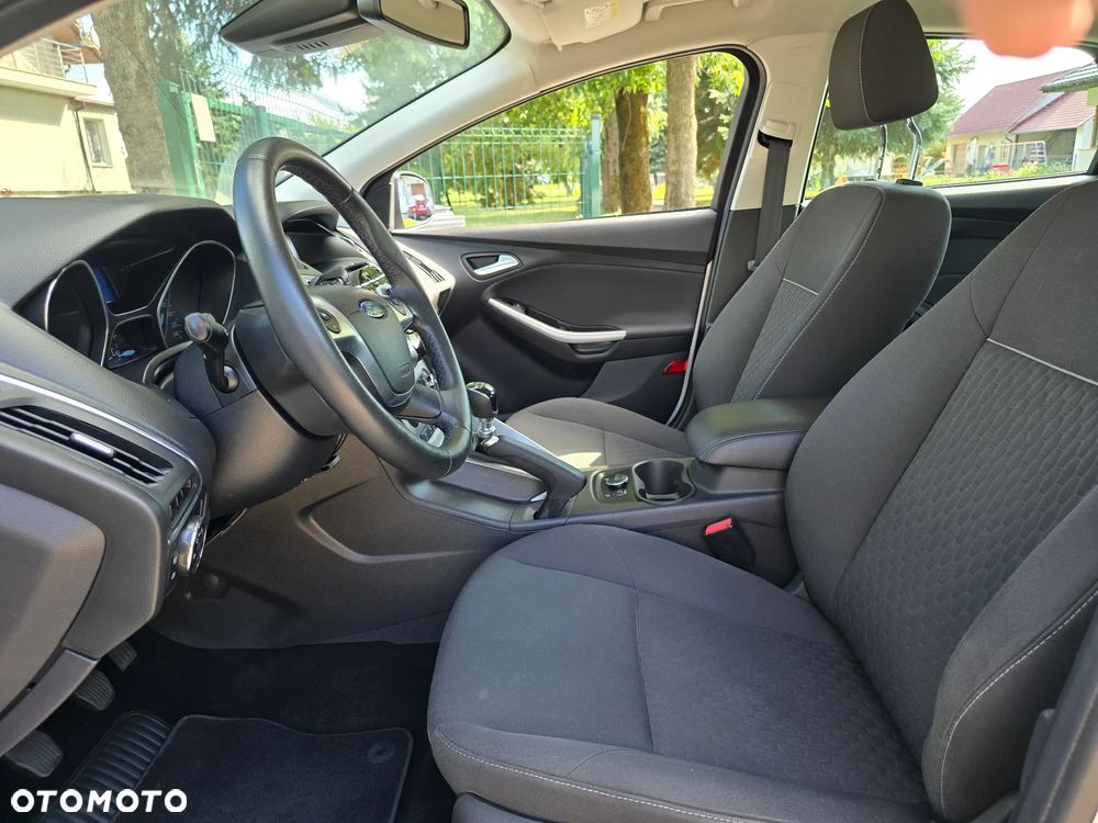 Ford Focus - 8