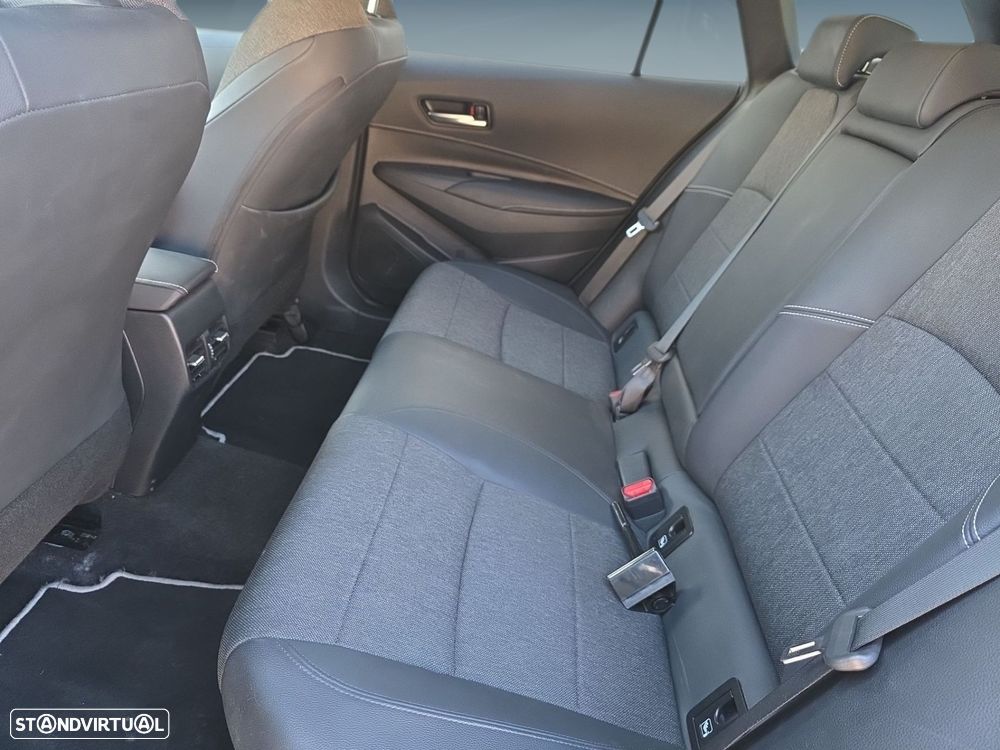 Toyota Corolla Touring Sports 1.8 Hybrid Comfort Plus - 11