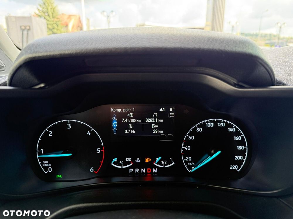 Ford Tourneo Connect Grand - 15