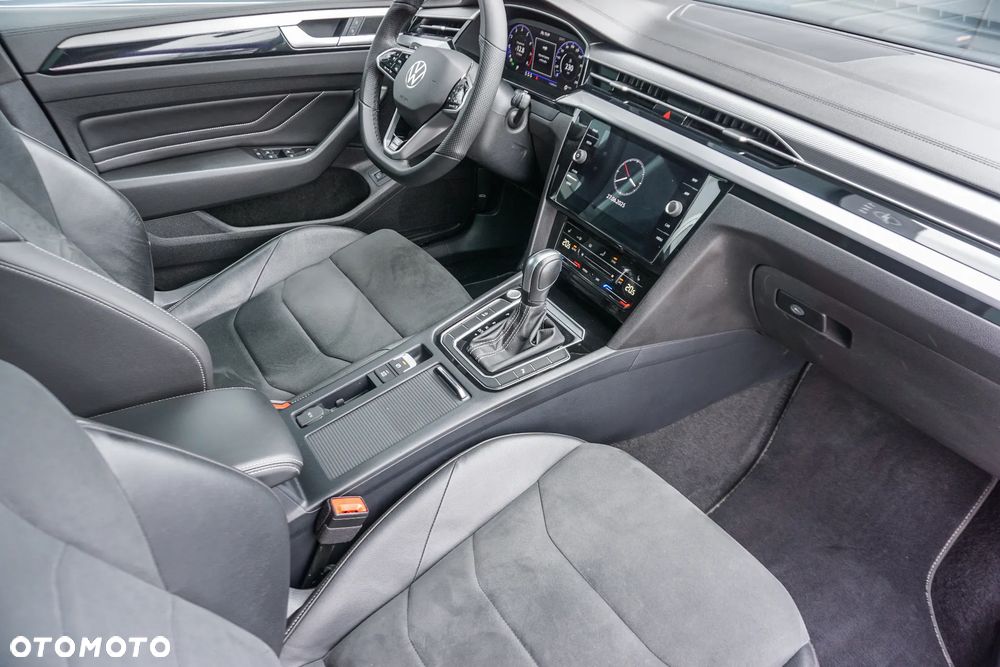 Volkswagen Arteon 2.0 TSI R-Line DSG - 35