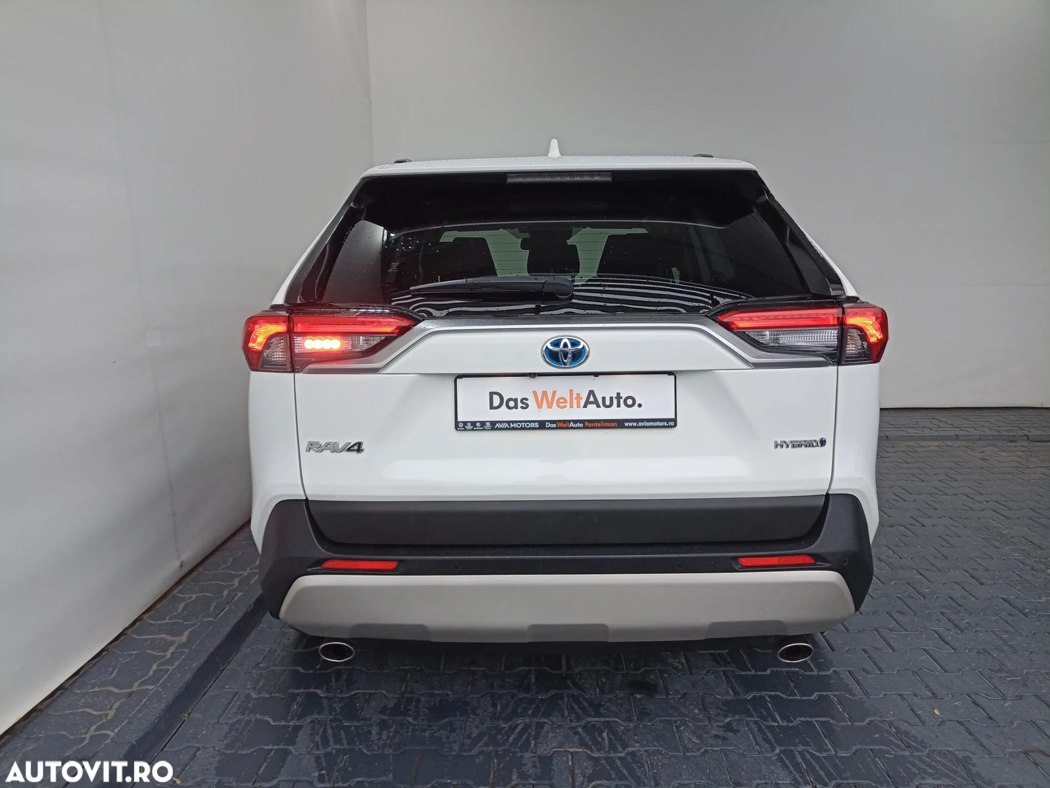 Toyota RAV4 2.5 Hybrid VVT-iE 4x4 Active - 28
