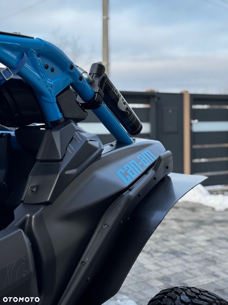 Can-Am Maverick - 12