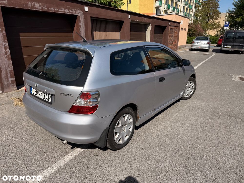 Honda Civic 1.4i LS - 4