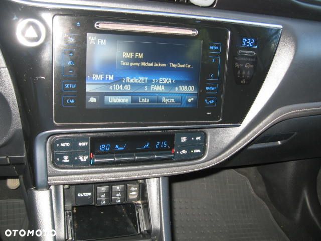 Toyota Corolla 1.6 Prestige - 16