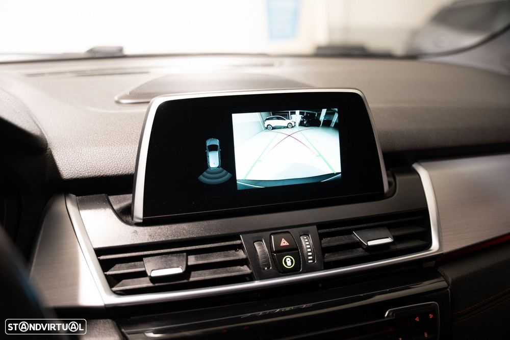 BMW 225xe Active Tourer Line Sport - 12