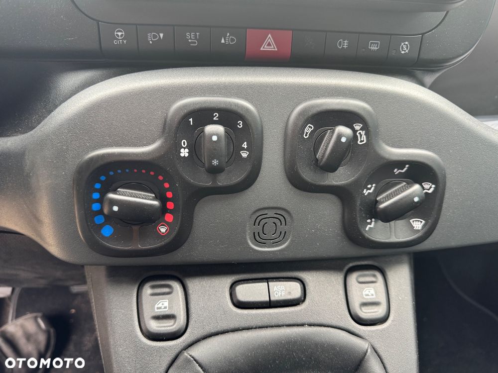 Fiat Panda 1.0 Hybrid Cross - 18