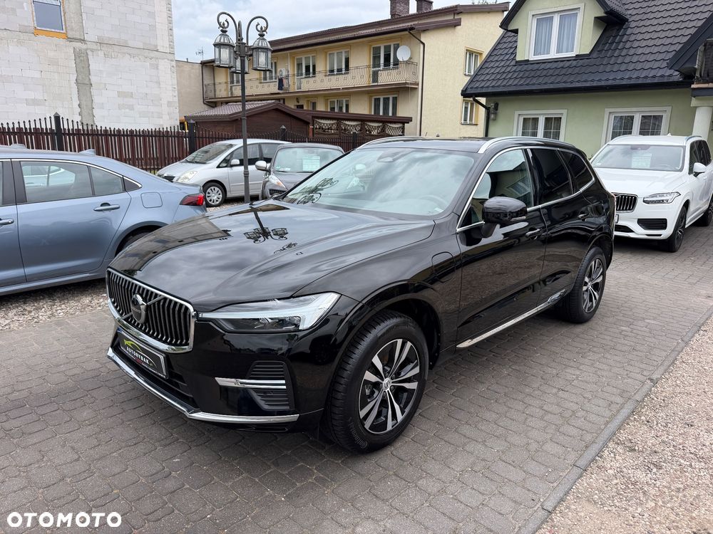 Volvo XC 60 T6 Plug-In Hybrid AWD Core - 1