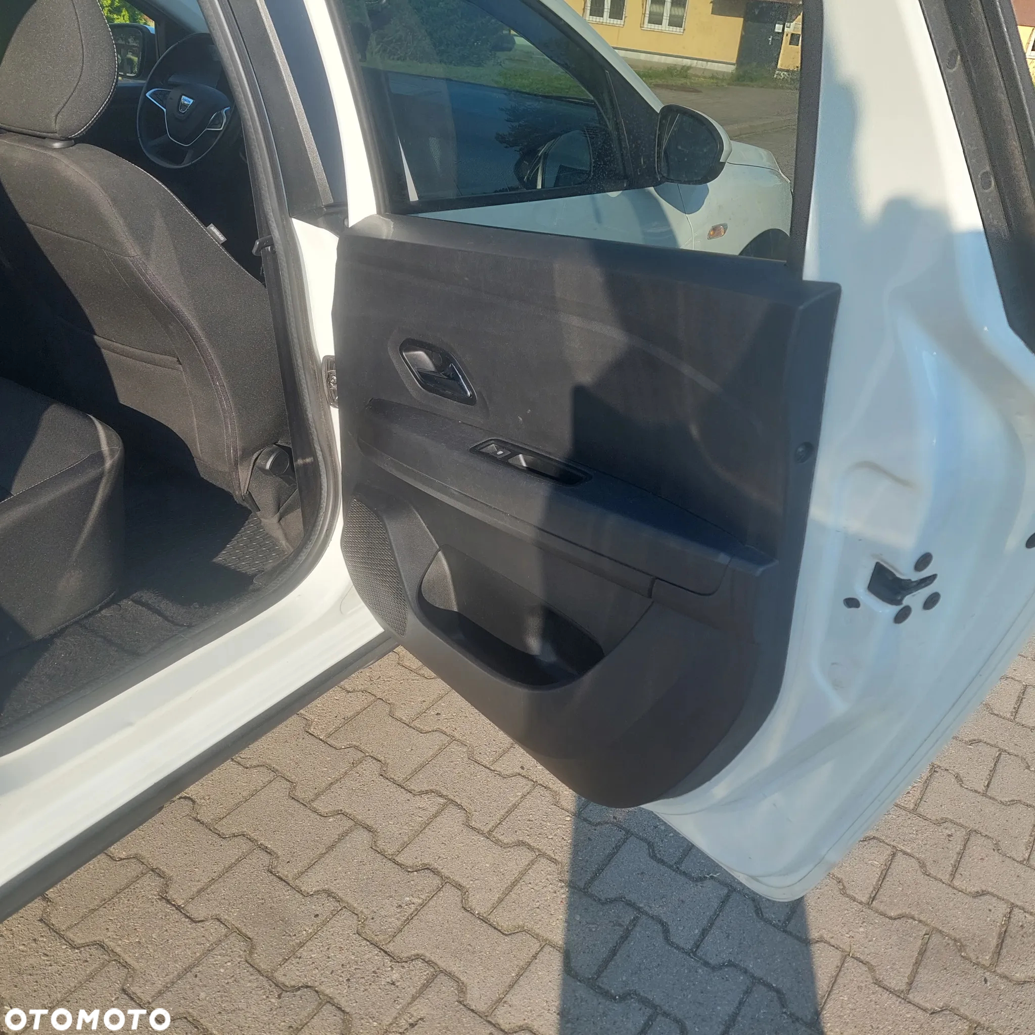Dacia Jogger 1.0 TCe Comfort 7os - 16